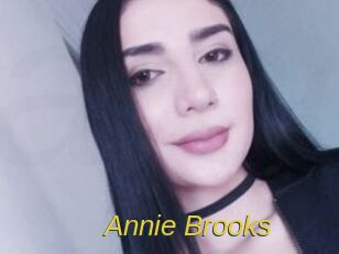 Annie_Brooks