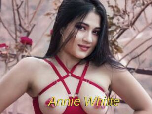 Annie_Whitte