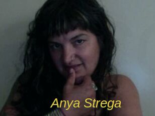 Anya_Strega