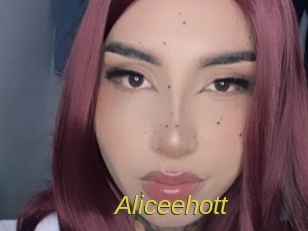 Aliceehott