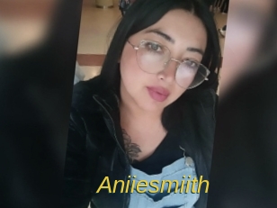Aniiesmiith