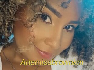 Artemisabrownkm