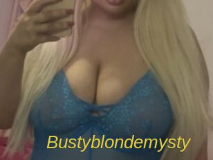 Bustyblondemysty