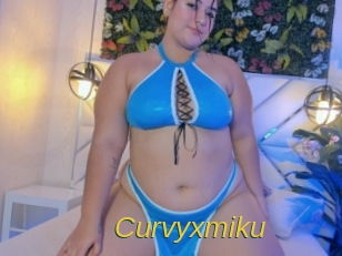 Curvyxmiku