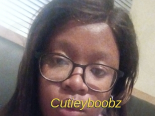 Cutieyboobz