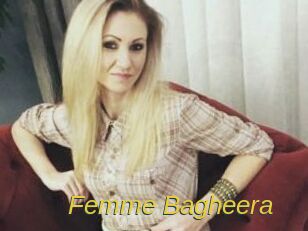 Femme_Bagheera