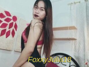 FoxxyJulia18