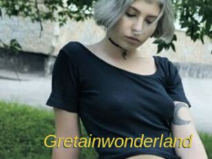 Greta_in_wonderland