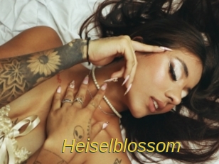 Heiselblossom
