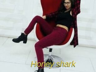 Honey_shark