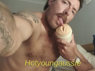 Hotyoungaussie
