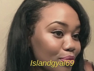 Islandgyal69
