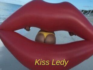 Kiss_Ledy