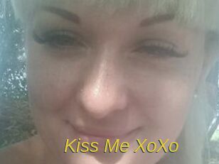 Kiss_Me_XoXo