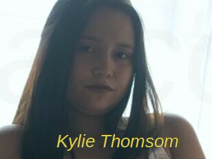 Kylie_Thomsom
