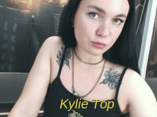 Kylie_Top