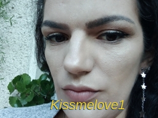 Kissmelove1