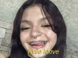 Kylie_loove