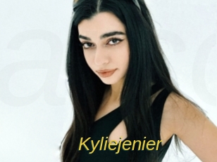 Kyliejenier