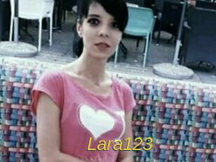 Lara123
