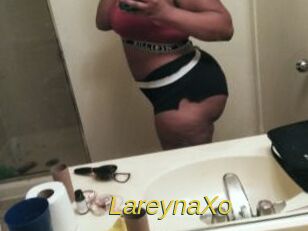 LareynaXo