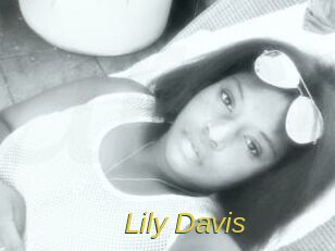 Lily_Davis