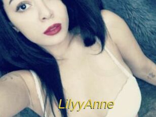 LilyyAnne