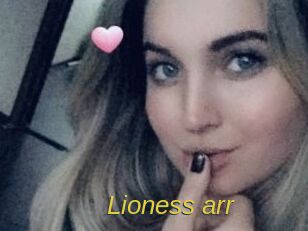 Lioness_arr