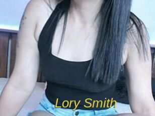 Lory_Smith