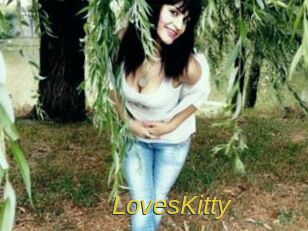 LovesKitty
