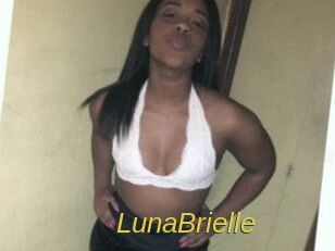 Luna_Brielle