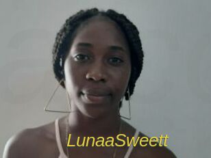 LunaaSweett