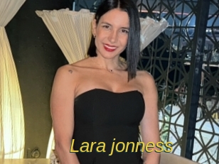 Lara_jonness