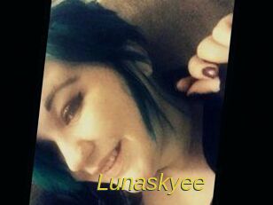 Lunaskyee