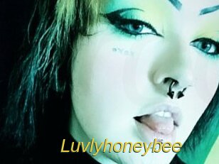 Luvlyhoneybee