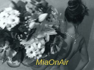 MiaOnAir