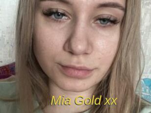 Mia_Gold_xx