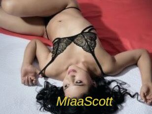 MiaaScott