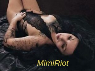 Mimi_Riot