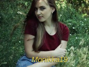 Monikka19