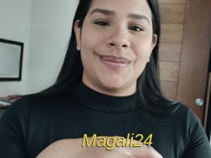 Magali24