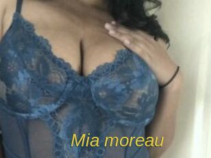 Mia_moreau