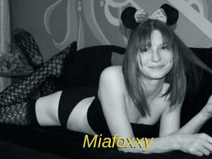 Miafoxxy