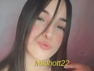 Miahott22
