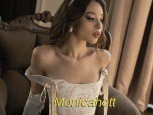Monicahott