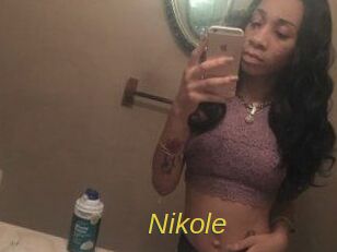 Nikole_