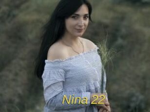 Nina_22