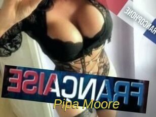 Pipa_Moore
