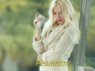 Petuliafox
