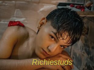 Richiestuds